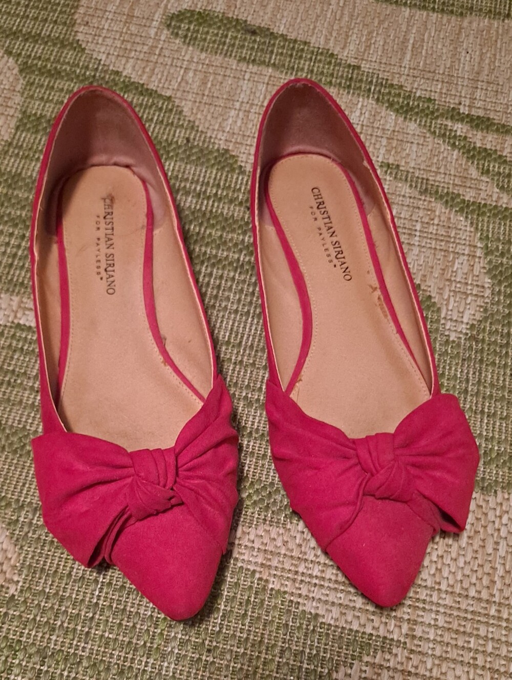 Christian Siriano Fuchsia/red  Bow Pointed-Toe Flats